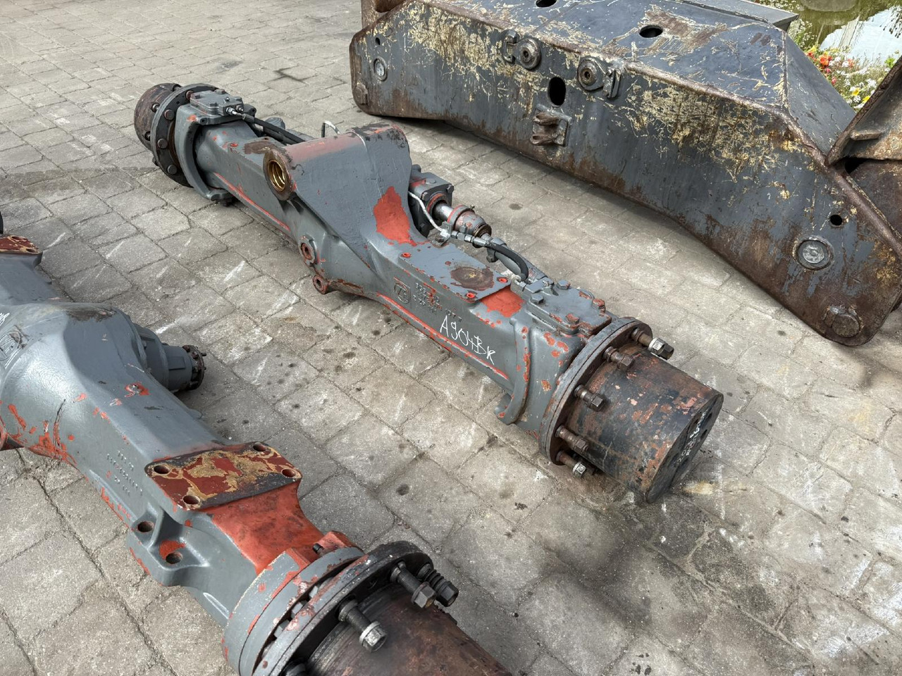 Liebherr ZF AP L B 765 aus LH 904 LIT - Osovina i delovi za Građevinska mašina: slika 5 Liebherr ZF AP L B 765 aus LH 904 LIT - Osovina i delovi za Građevinska mašina: slika 5