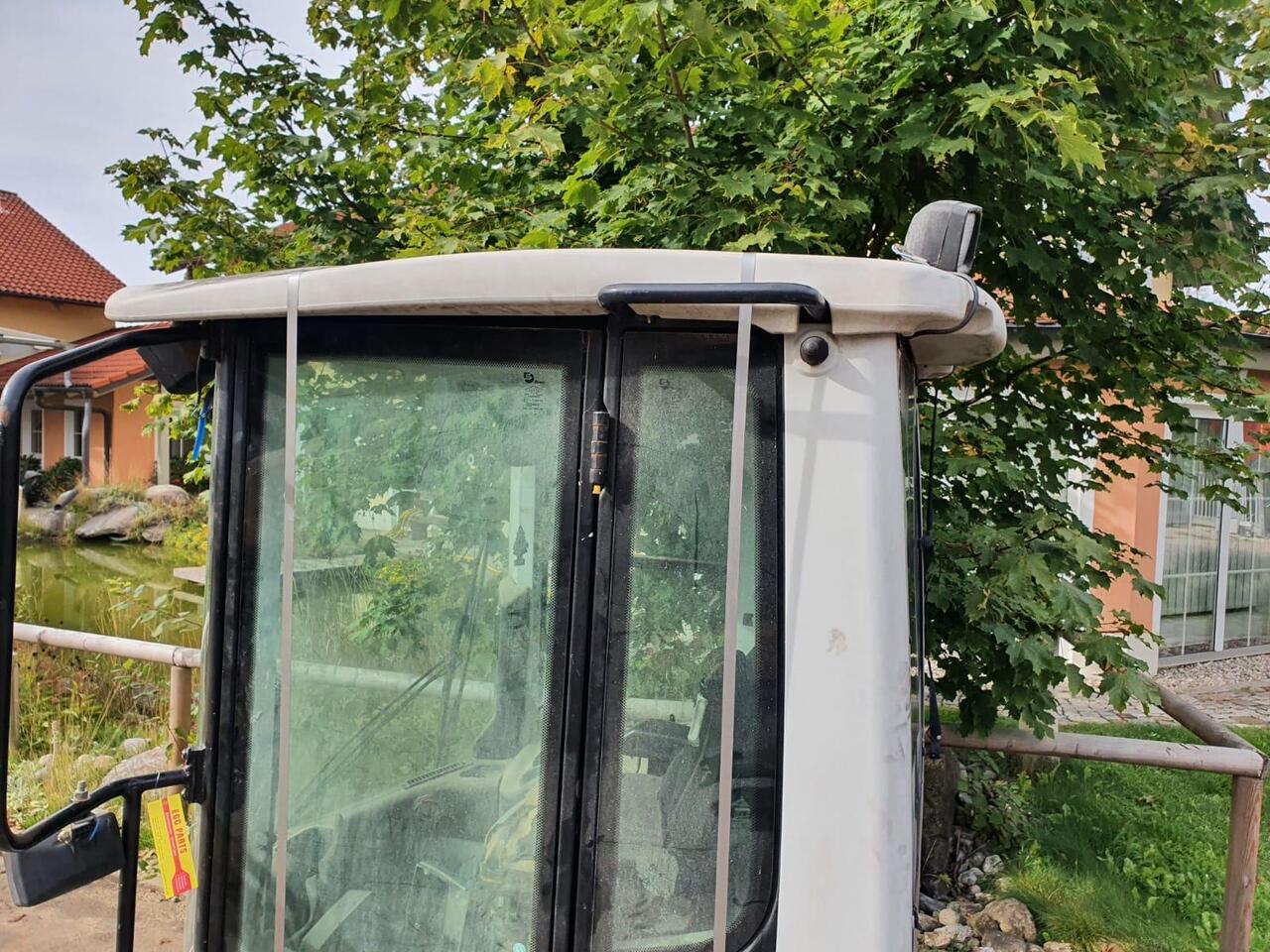 O&K L 25.5 - Kabina za Utovarivač točkaš: slika 4 O&K L 25.5 - Kabina za Utovarivač točkaš: slika 4
