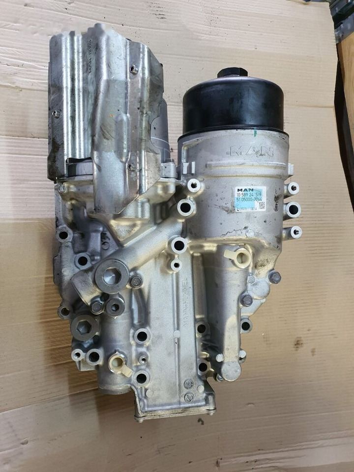 Mann-Filter MAN EURO 6 TGA TGX MAN TGX / TGS Euro 6 truck - Filter za ulje za Kamion: slika 1 Mann-Filter MAN EURO 6 TGA TGX MAN TGX / TGS Euro 6 truck - Filter za ulje za Kamion: slika 1