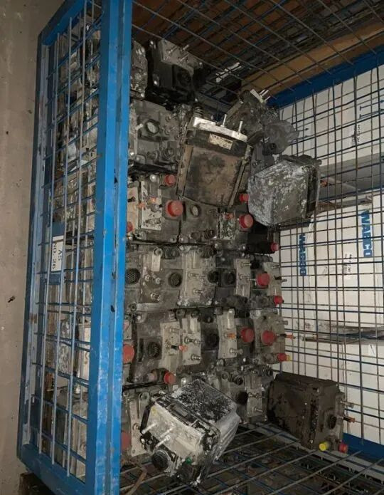 Moduł Iveco Stralis Euro 6 0444042031 - Izduvni sistem za Kamion: slika 2 Moduł Iveco Stralis Euro 6 0444042031 - Izduvni sistem za Kamion: slika 2