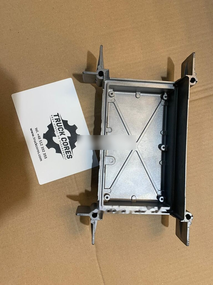 Nowa pokrywa aluminiowa / Dekiel zaworu Wabco D 4801020140 - Rezervni deo za Kamion: slika 1 Nowa pokrywa aluminiowa / Dekiel zaworu Wabco D 4801020140 - Rezervni deo za Kamion: slika 1