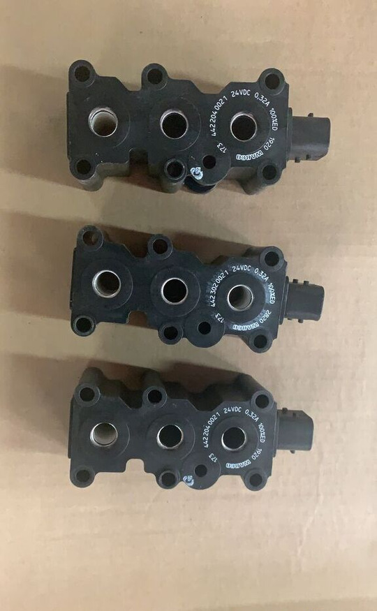 WABCO ECAS 4422032641 WABCO - Rezervni deo za Prikolica: slika 1 WABCO ECAS 4422032641 WABCO - Rezervni deo za Prikolica: slika 1