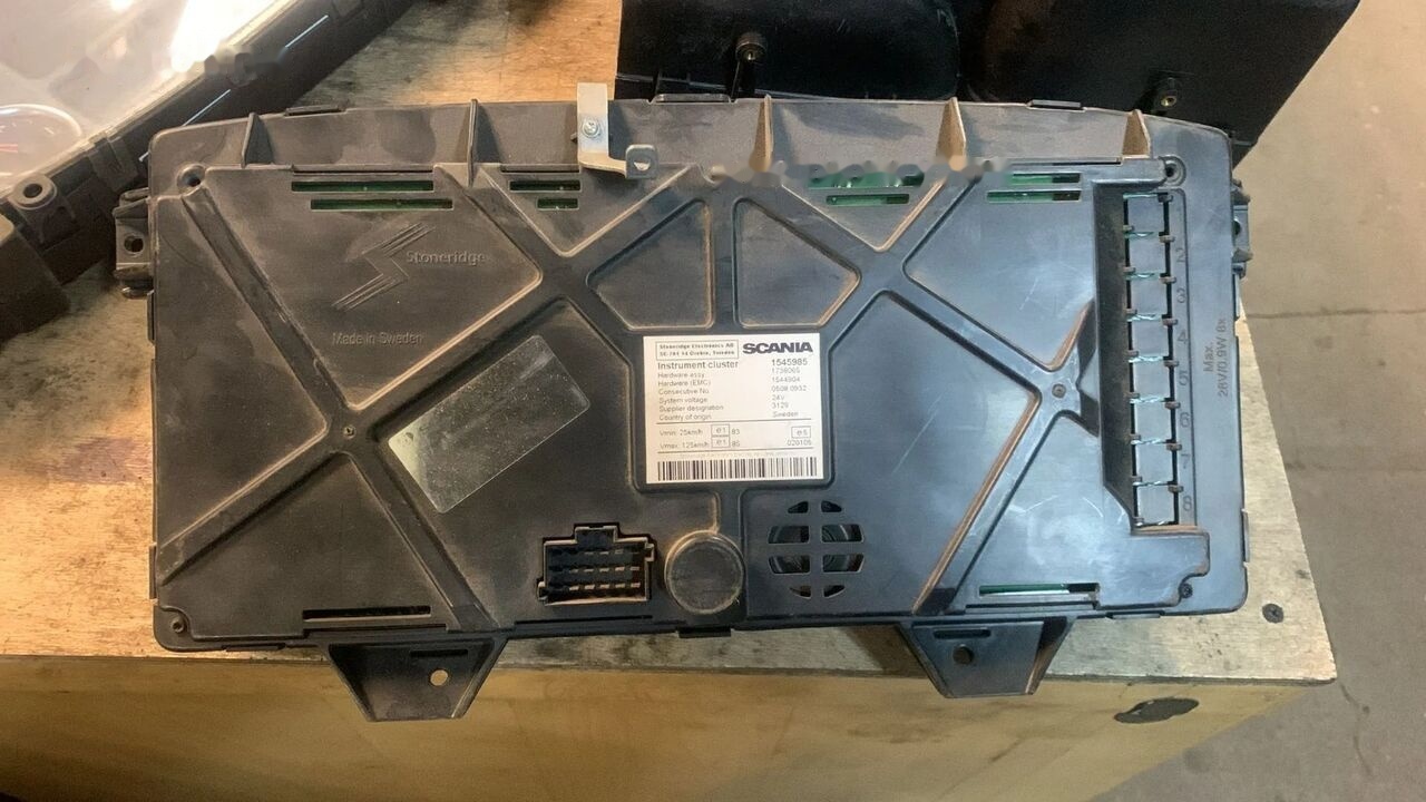 Scania Zegary Liczniki R 1545985 1738065 1544904 1545985 Scania truck - Komandna tabla za Kamion: slika 3 Scania Zegary Liczniki R 1545985 1738065 1544904 1545985 Scania truck - Komandna tabla za Kamion: slika 3