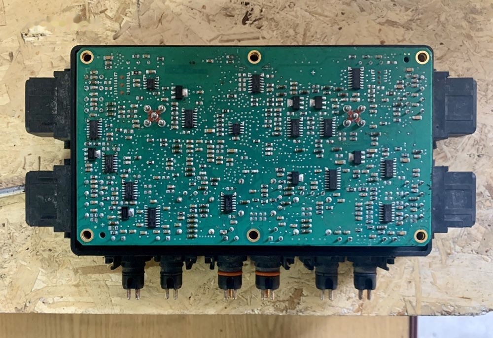 WABCO Elektronika D E TEBS E Modulator naczepa hurt części - Osigurač za Prikolica: slika 3 WABCO Elektronika D E TEBS E Modulator naczepa hurt części - Osigurač za Prikolica: slika 3