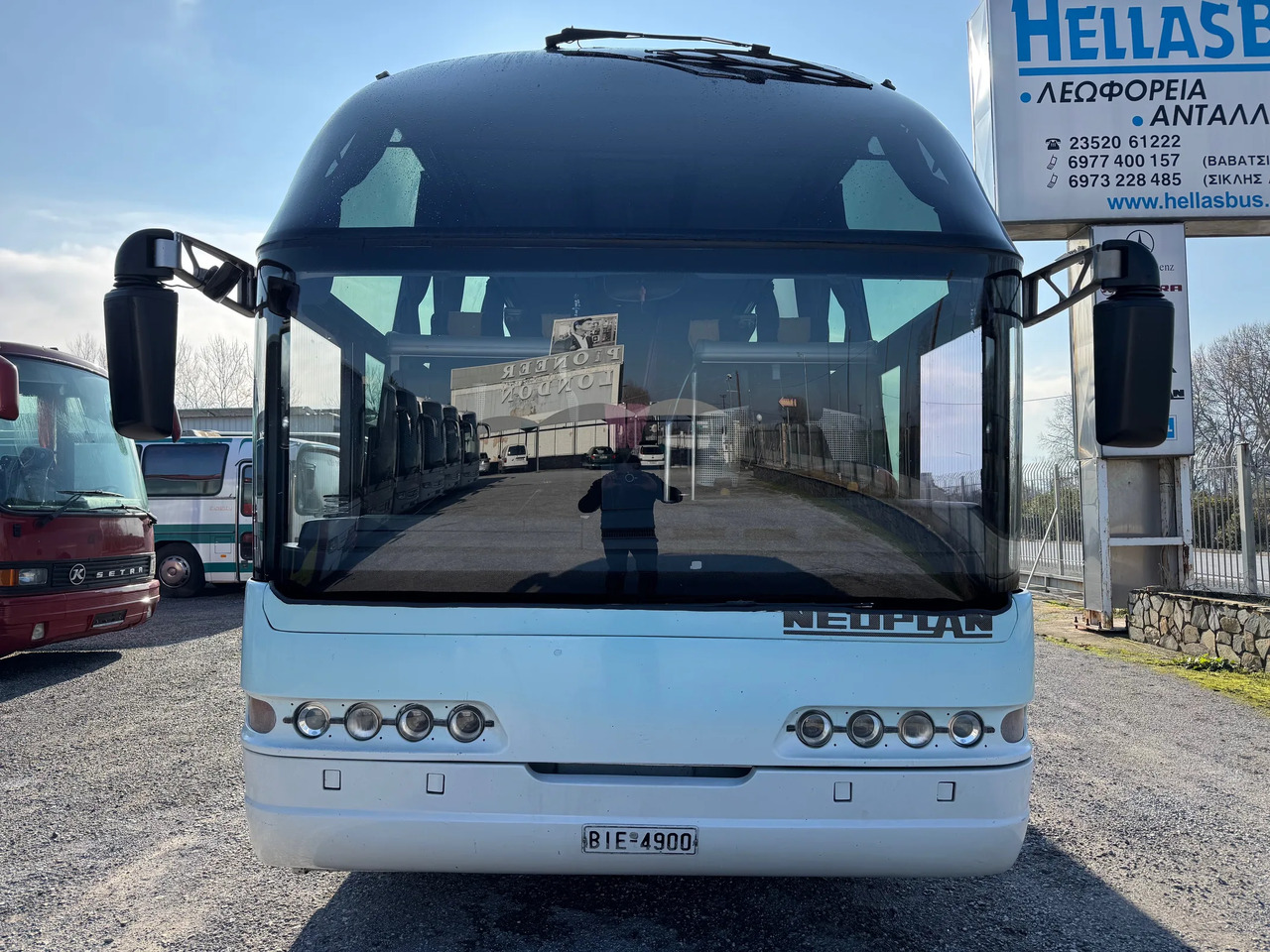 Neoplan NEOPLAN N516 SHD STARLINER - Turistički autobus: slika 2 Neoplan NEOPLAN N516 SHD STARLINER - Turistički autobus: slika 2