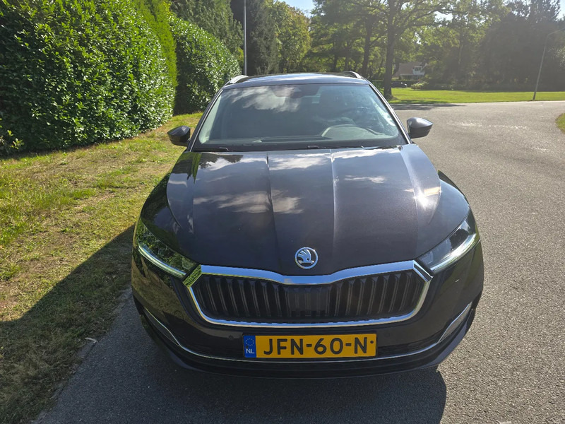Škoda Octavia Combi 1.0 Benzine - Automobil: slika 2 Škoda Octavia Combi 1.0 Benzine - Automobil: slika 2