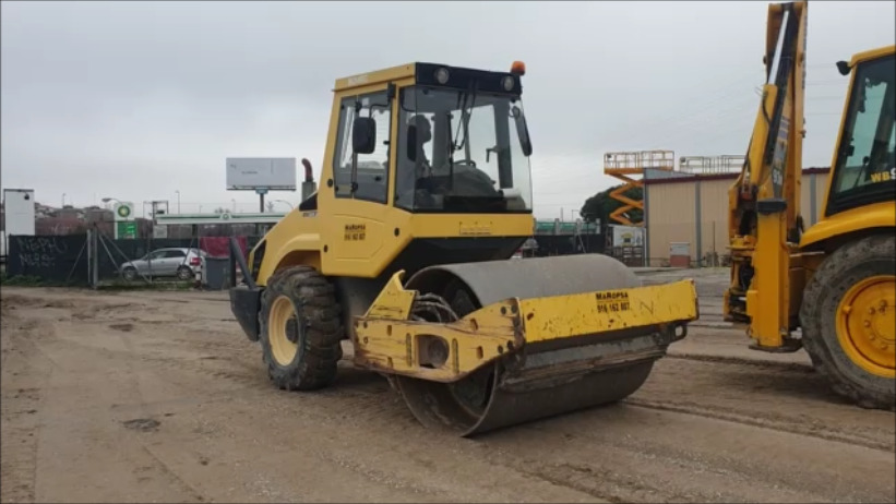 Autopropulsado Bomag BW 177AD·4 - Kompaktor: slika 1 Autopropulsado Bomag BW 177AD·4 - Kompaktor: slika 1