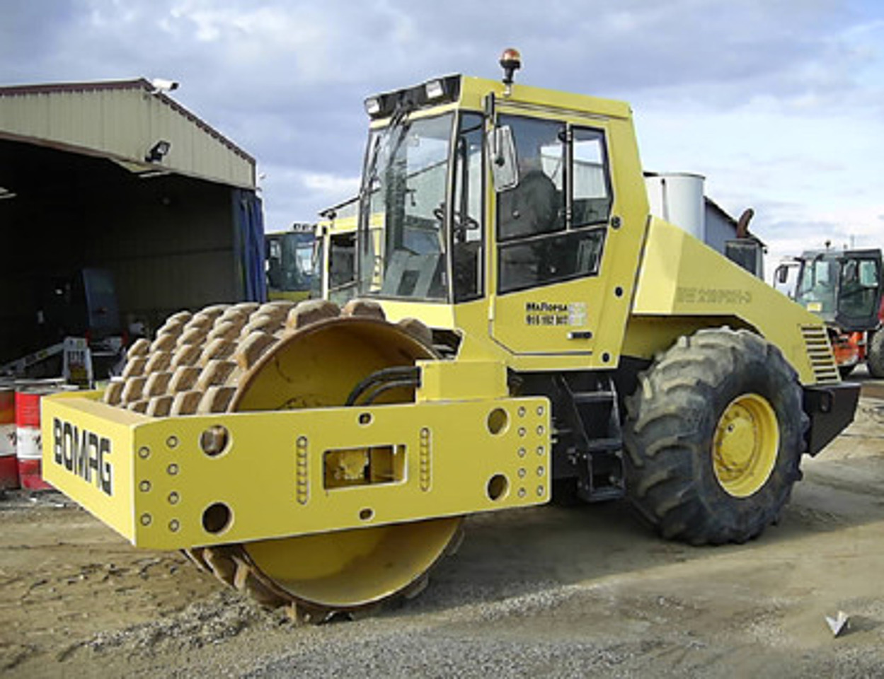 Autopropulsado Bomag BW 219PDH·3 - Kompaktor: slika 1 Autopropulsado Bomag BW 219PDH·3 - Kompaktor: slika 1