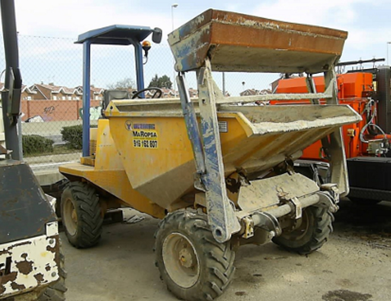 Dumper Autocargable Uromac VH 2500 - Mini kiper: slika 1 Dumper Autocargable Uromac VH 2500 - Mini kiper: slika 1