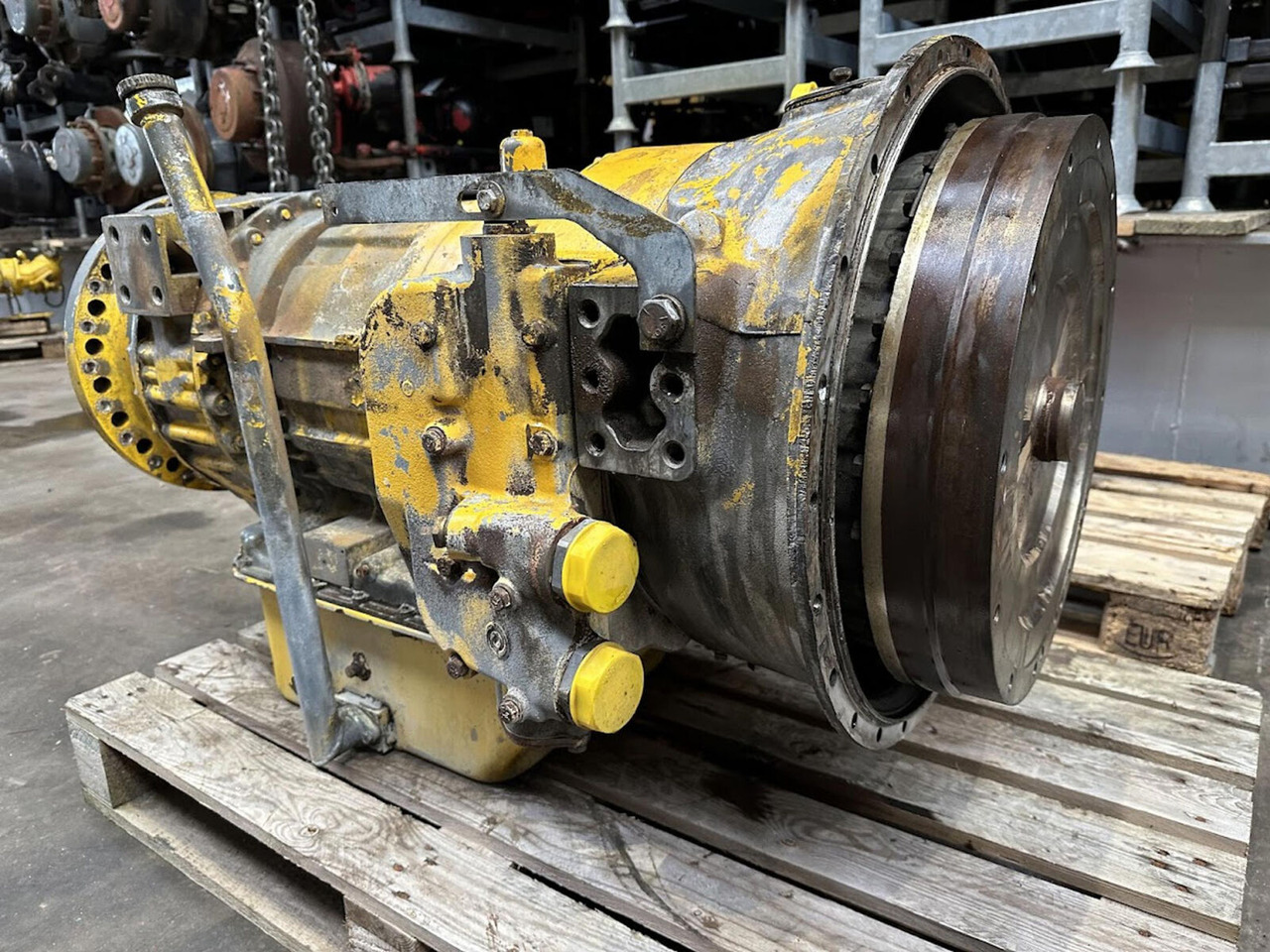 Allison LTM 1160-2 gearbox CLT 755 - Menjač za Kran: slika 4 Allison LTM 1160-2 gearbox CLT 755 - Menjač za Kran: slika 4