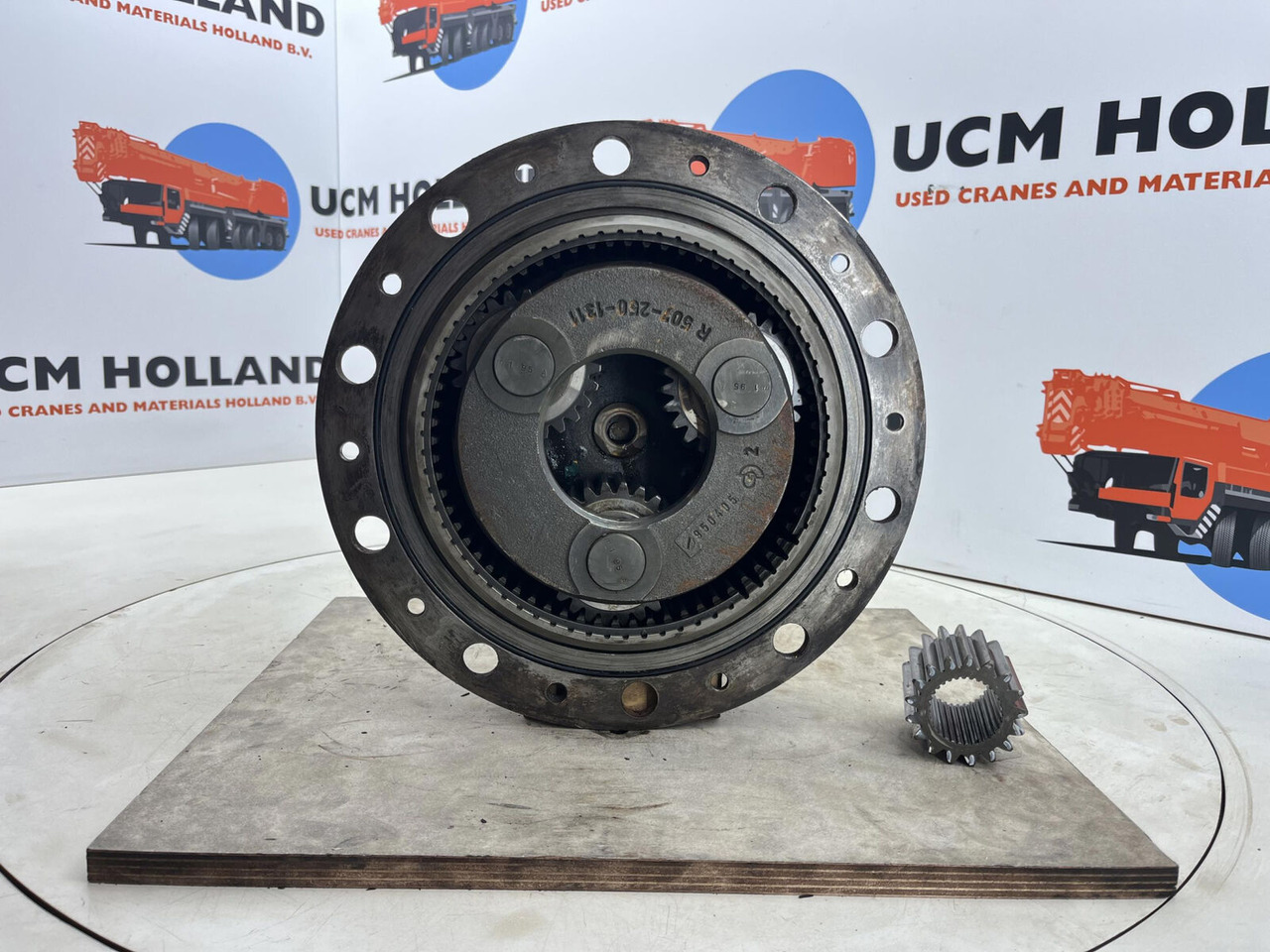 FAUN ATF 30 planetary gear 17-24-67-32-3pl-H87 - Pogonski reduktor za Autodizalica: slika 5 FAUN ATF 30 planetary gear 17-24-67-32-3pl-H87 - Pogonski reduktor za Autodizalica: slika 5