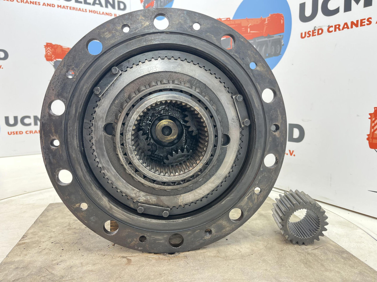 FAUN RTF 30-2 planetary gear 22-25-74-38-4pl-H137-46 - Pogonski reduktor za Autodizalica: slika 5 FAUN RTF 30-2 planetary gear 22-25-74-38-4pl-H137-46 - Pogonski reduktor za Autodizalica: slika 5