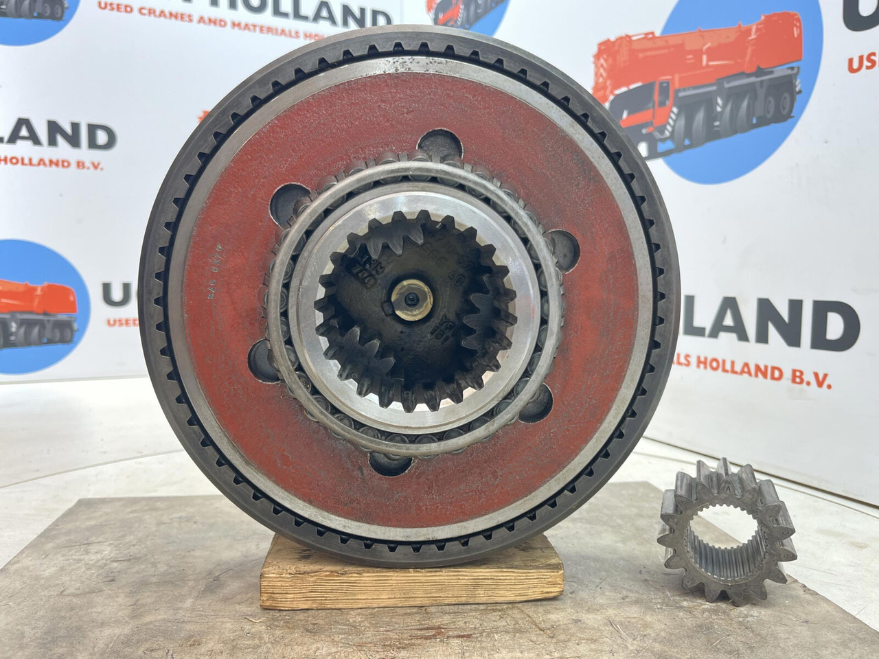 FAUN RTF 30 Planetary gear 15-23-63-36-3pl-H25-24 - Pogonski reduktor za Autodizalica: slika 5 FAUN RTF 30 Planetary gear 15-23-63-36-3pl-H25-24 - Pogonski reduktor za Autodizalica: slika 5