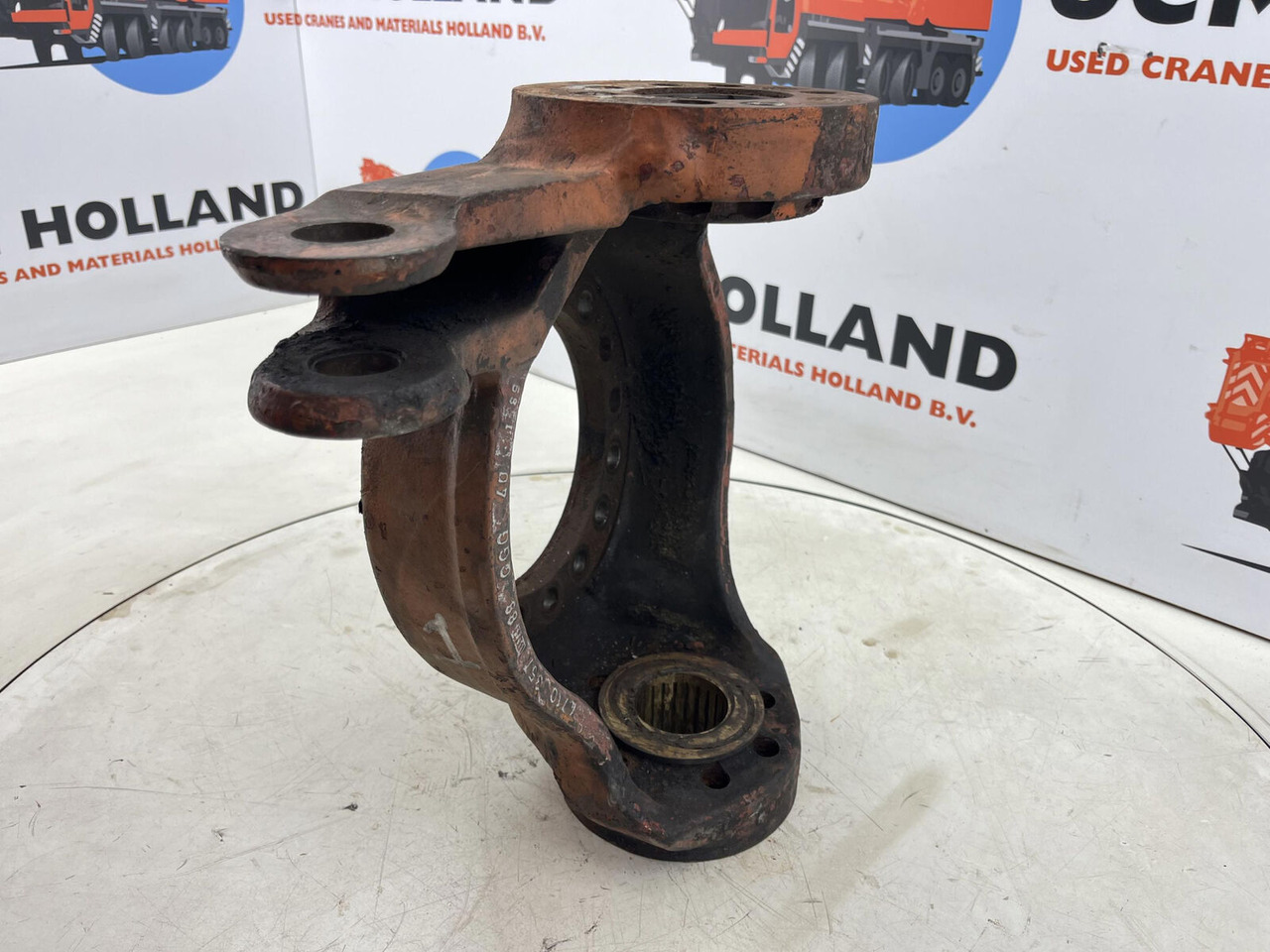 Rukavac točka za Kran FAUN RTF 50 Steering knuckle 16 holes axle 1 left: slika 6