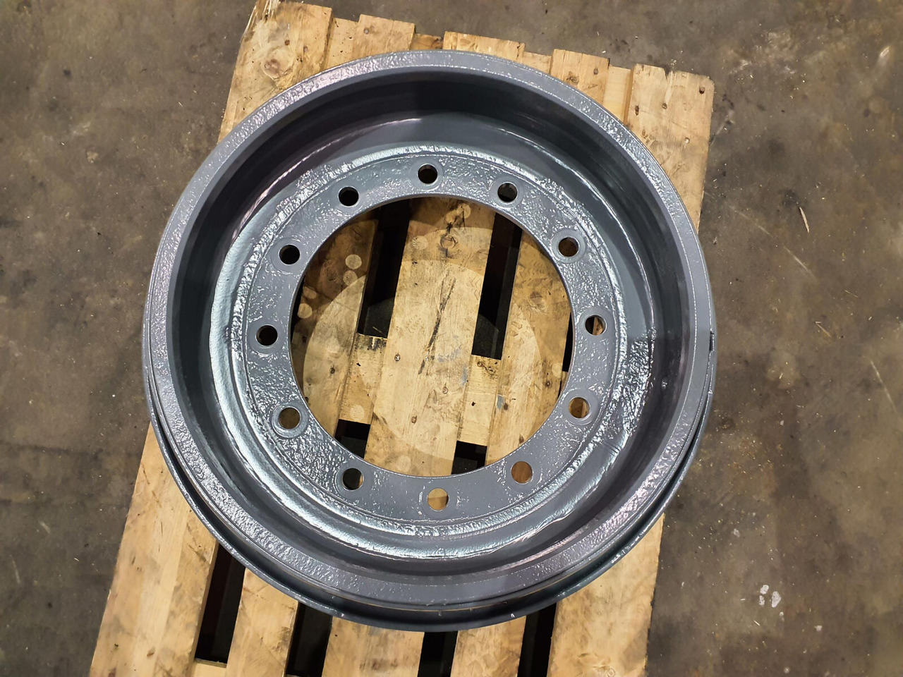 Grove Rim 445/95R25 12 14.5 3p - Felna za Kran: slika 3 Grove Rim 445/95R25 12 14.5 3p - Felna za Kran: slika 3