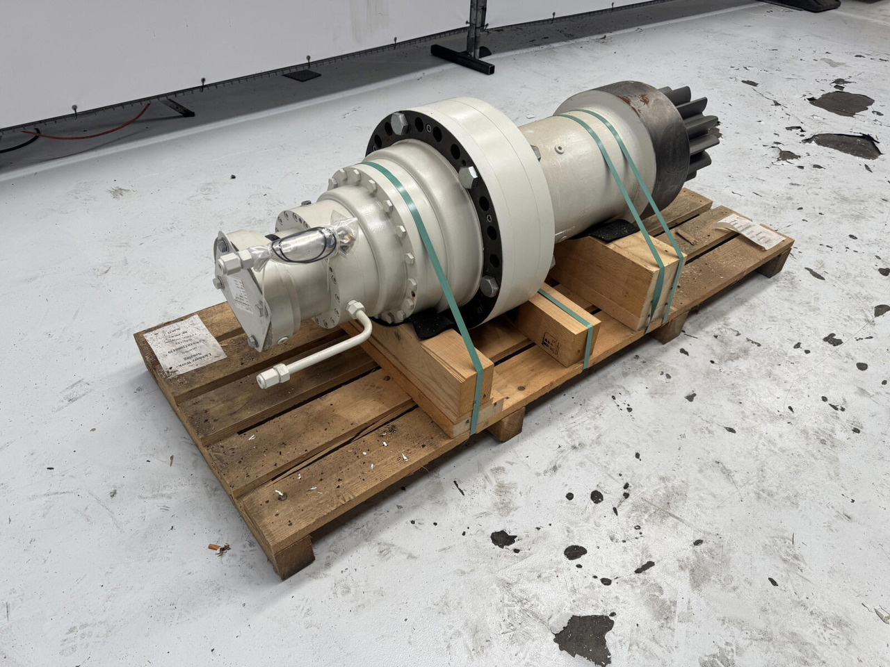 Liebherr LHM slew gear - Motor okretanja za Kran: slika 4 Liebherr LHM slew gear - Motor okretanja za Kran: slika 4