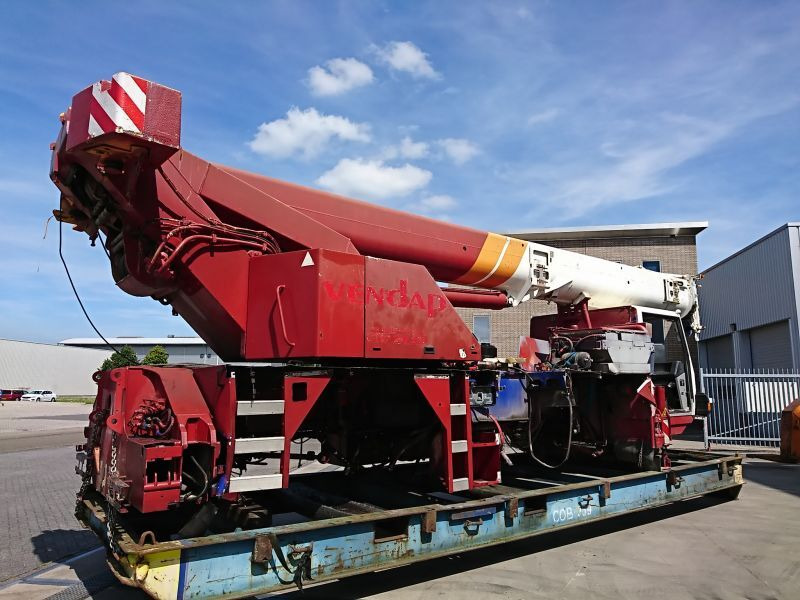 Liebherr LTM 1040-2.1 - Autodizalica: slika 2 Liebherr LTM 1040-2.1 - Autodizalica: slika 2