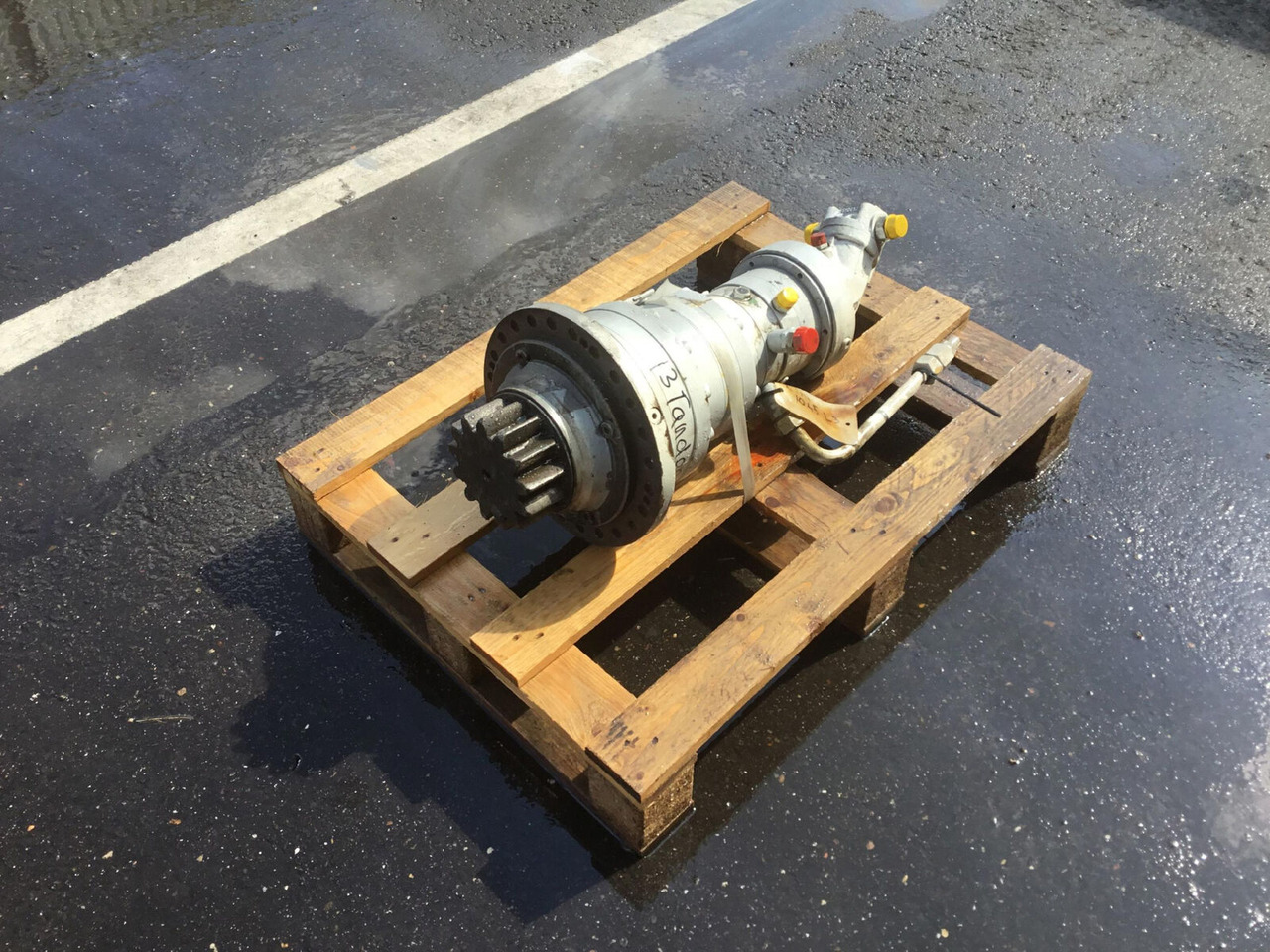 Liebherr LTM 1045-3.1 slew gear - Motor okretanja za Autodizalica: slika 2 Liebherr LTM 1045-3.1 slew gear - Motor okretanja za Autodizalica: slika 2