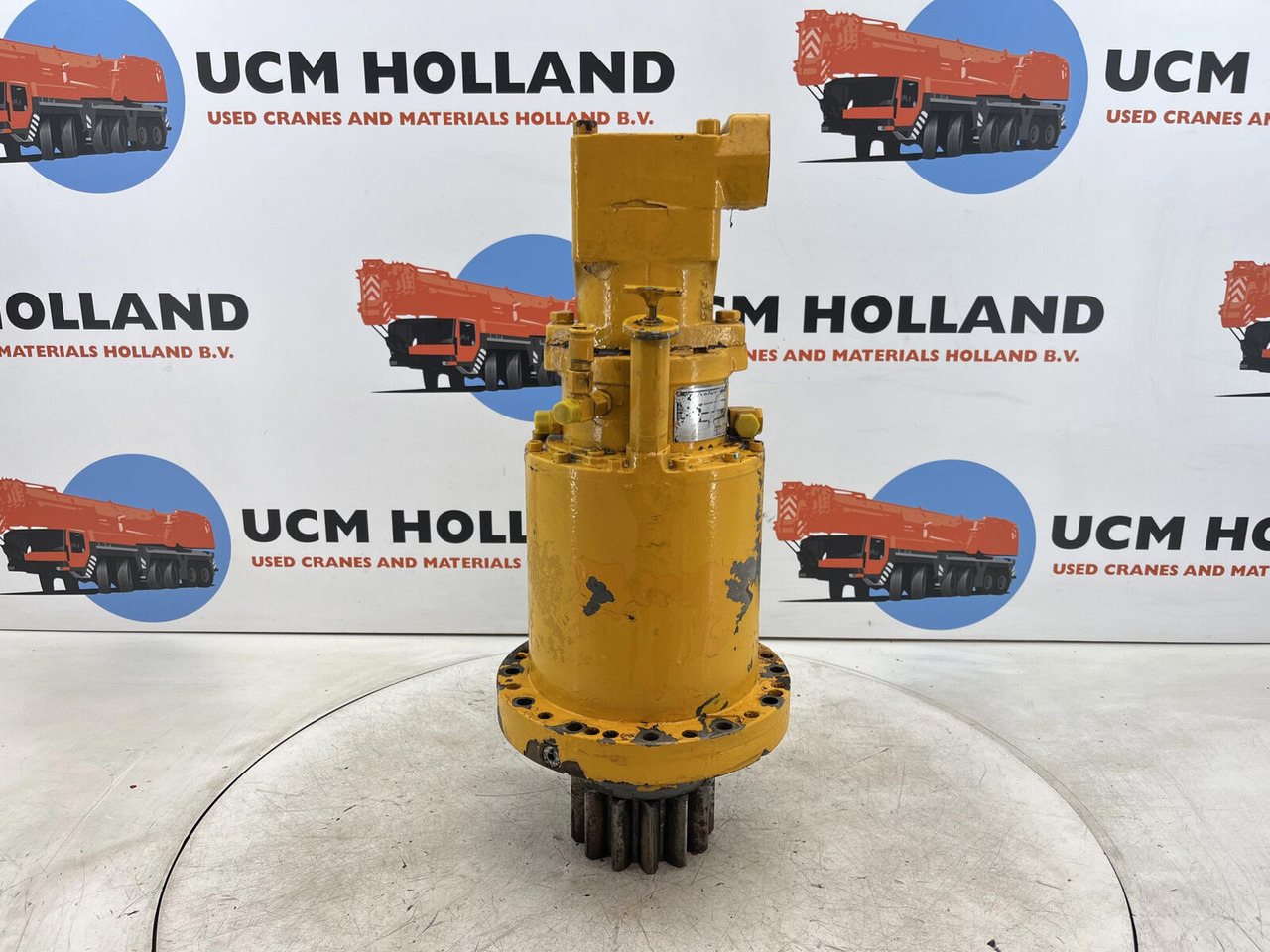 Liebherr LTM 1050-1 Slewing gear - Motor okretanja za Autodizalica: slika 4 Liebherr LTM 1050-1 Slewing gear - Motor okretanja za Autodizalica: slika 4