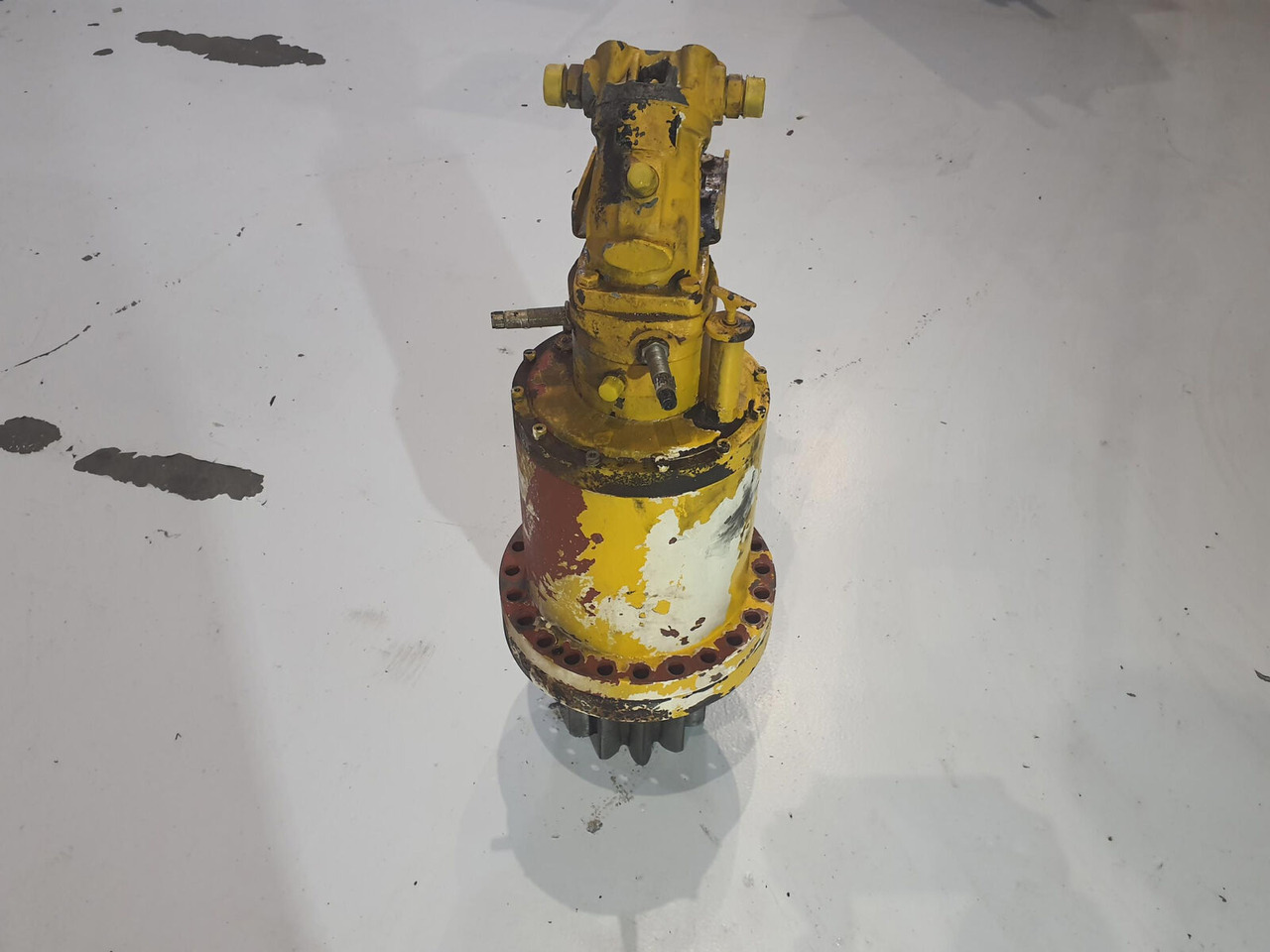 Liebherr LTM 1160/2 slew gear - Motor okretanja za Autodizalica: slika 2 Liebherr LTM 1160/2 slew gear - Motor okretanja za Autodizalica: slika 2