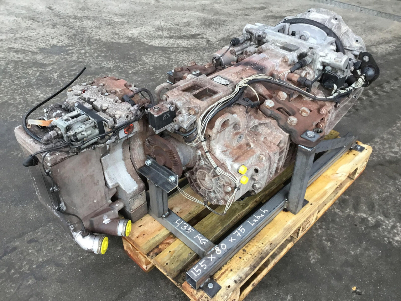 Mercedes-Benz AC 100 gearbox Mercedes benz G240-1 - Menjač za Autodizalica: slika 2 Mercedes-Benz AC 100 gearbox Mercedes benz G240-1 - Menjač za Autodizalica: slika 2