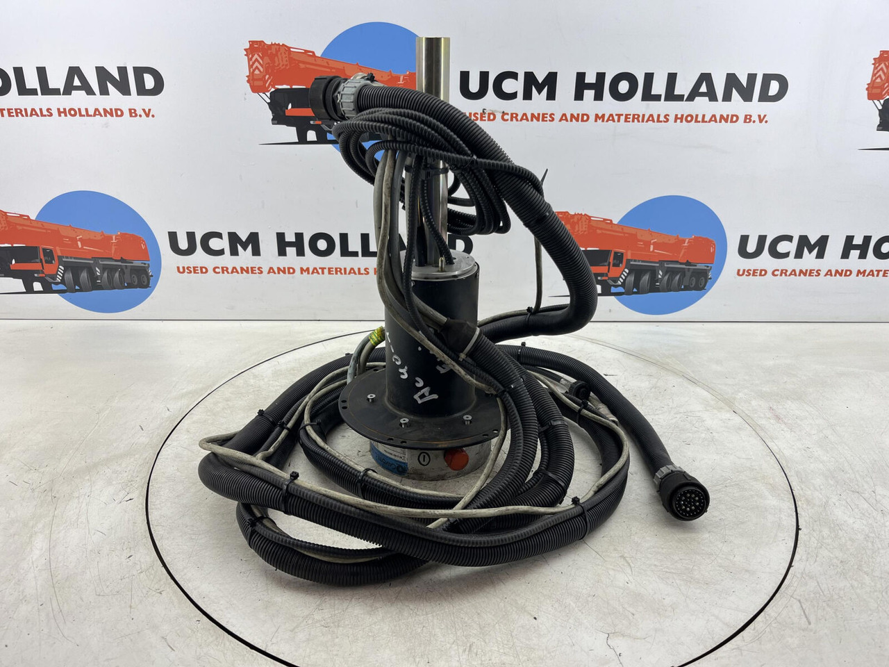 Terex AC slip ring assy - Rezervni deo za Kran: slika 4 Terex AC slip ring assy - Rezervni deo za Kran: slika 4