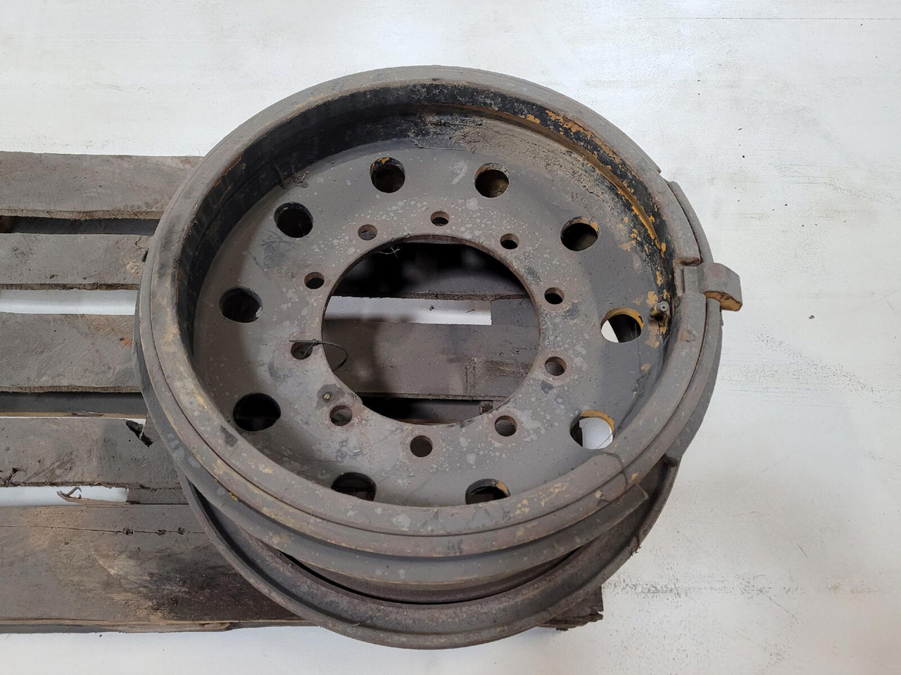 Rim 445/95R25 10 14 5p - Felna za Kran: slika 2 Rim 445/95R25 10 14 5p - Felna za Kran: slika 2