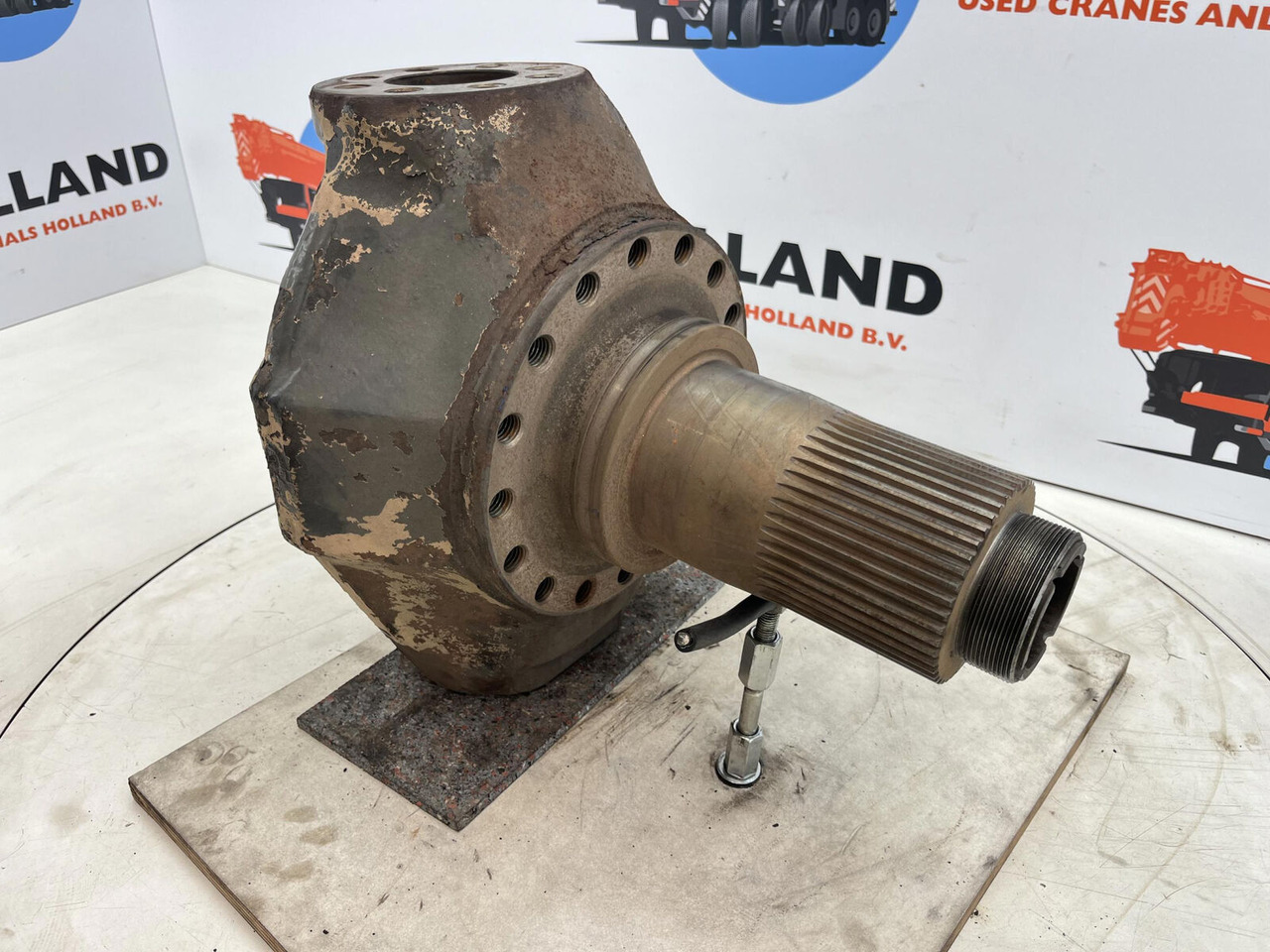 Terex AC 155 steering knuckle 16 holes axle 2 and 3 - Rukavac točka za Autodizalica: slika 3 Terex AC 155 steering knuckle 16 holes axle 2 and 3 - Rukavac točka za Autodizalica: slika 3