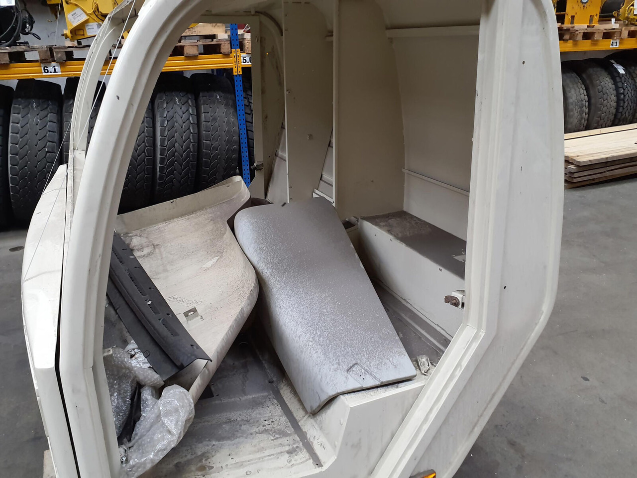Terex Terex-PPM lower cabin - Kabina za Autodizalica: slika 5 Terex Terex-PPM lower cabin - Kabina za Autodizalica: slika 5