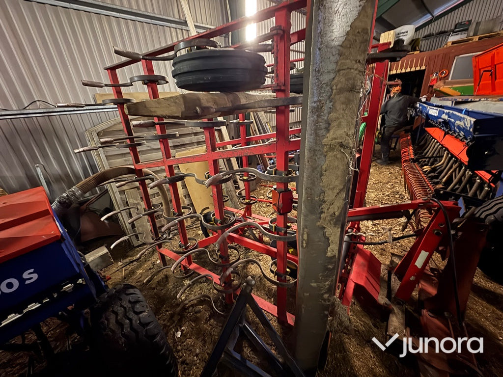 Harv - Väderstad - Kultivator: slika 2 Harv - Väderstad - Kultivator: slika 2