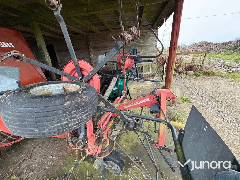 Hövändare - PZ Fanex 533 - Prevrtač/ Grabuljač: slika 5 Hövändare - PZ Fanex 533 - Prevrtač/ Grabuljač: slika 5