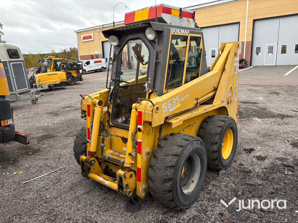 Kompaktlastare Gehlmax 5635 DXT - Mini utovarivač: slika 1 Kompaktlastare Gehlmax 5635 DXT - Mini utovarivač: slika 1