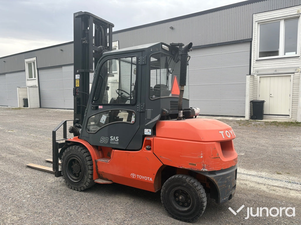 Motviktstruck - Toyota Tonero 42-7FDA50 - Dizel viljuškar: slika 1 Motviktstruck - Toyota Tonero 42-7FDA50 - Dizel viljuškar: slika 1