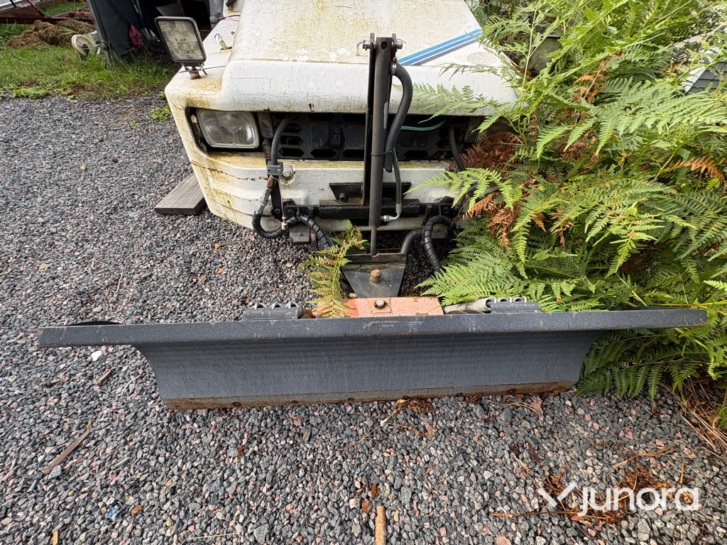 Plogbil - Bagagetruck - Traktor za prtljag: slika 4 Plogbil - Bagagetruck - Traktor za prtljag: slika 4