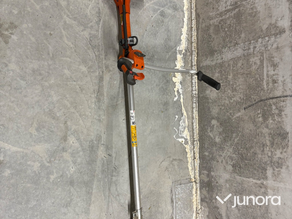 Röjsåg - Husqvarna, 545FX, 4st - Baštenska kosačica: slika 4 Röjsåg - Husqvarna, 545FX, 4st - Baštenska kosačica: slika 4