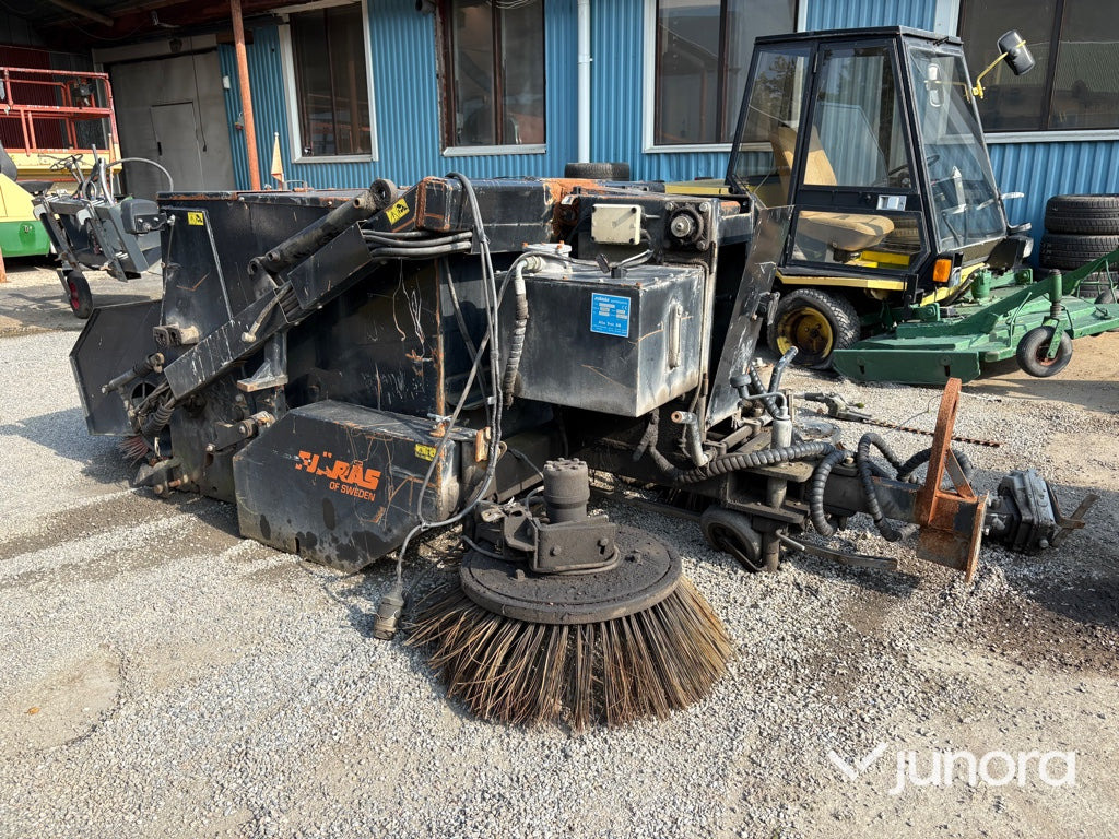 Sopmaskin Bogserad - Fjärås, FS 700 - Autočistilica: slika 2 Sopmaskin Bogserad - Fjärås, FS 700 - Autočistilica: slika 2