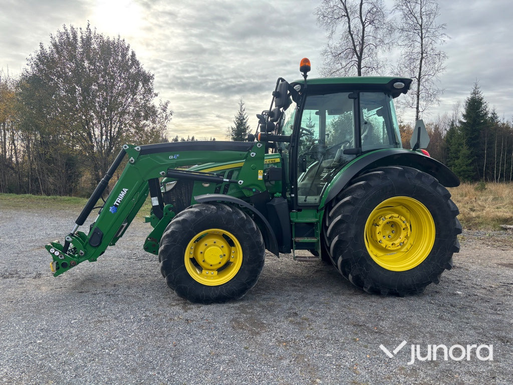 Traktor - John Deere 5125R med lastare & frontlyft - Traktor: slika 2 Traktor - John Deere 5125R med lastare & frontlyft - Traktor: slika 2