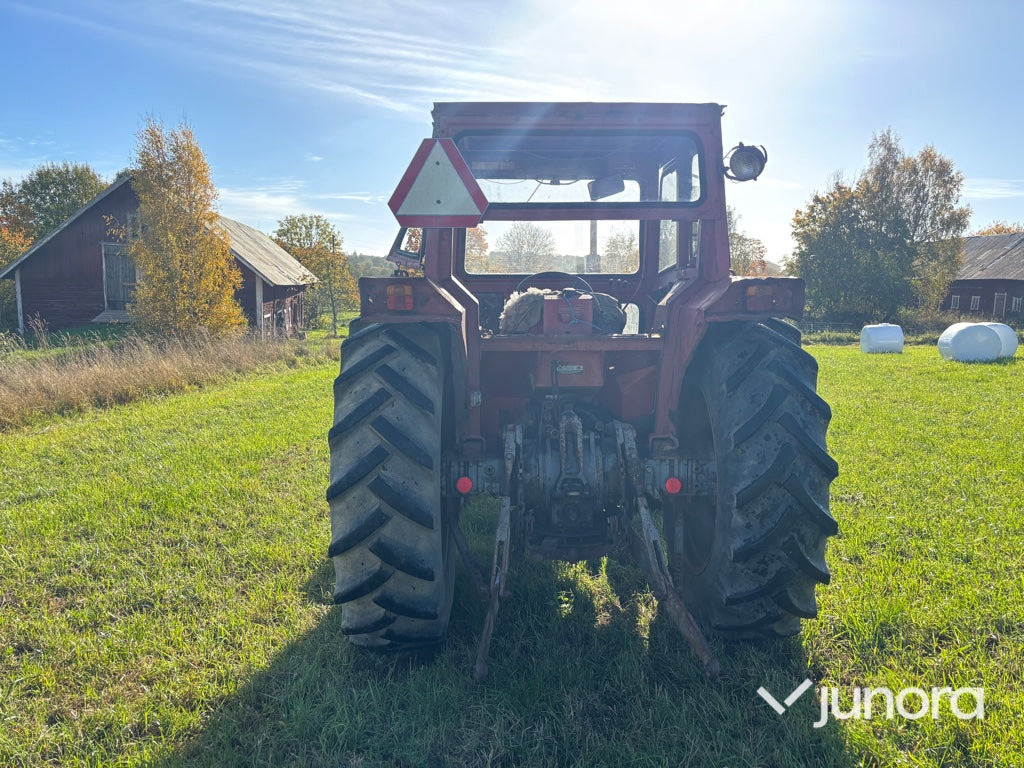 Traktor - Massey Ferguson 185S med lastare - Traktor: slika 4 Traktor - Massey Ferguson 185S med lastare - Traktor: slika 4