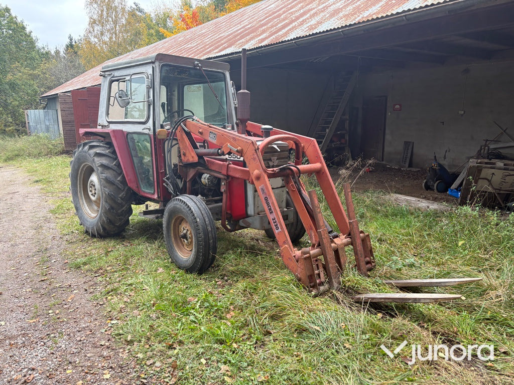 Traktor Massey Ferguson 550-2 med lastare - Traktor: slika 1 Traktor Massey Ferguson 550-2 med lastare - Traktor: slika 1
