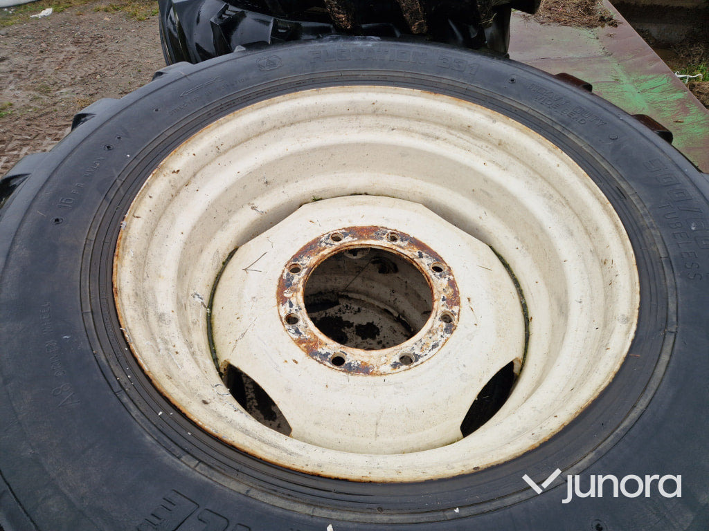 Traktordäck - Valmet 6400 - Kompletan točak za Traktor: slika 4 Traktordäck - Valmet 6400 - Kompletan točak za Traktor: slika 4