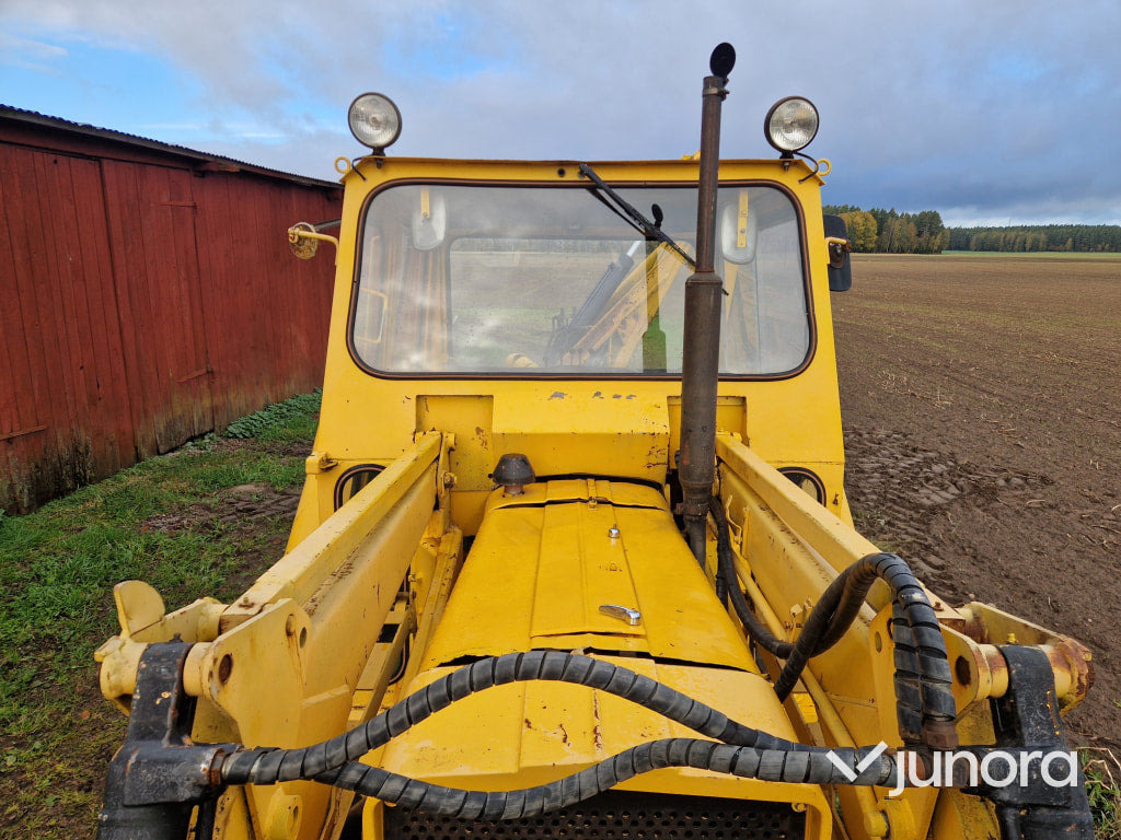 Traktorgrävare Massey Ferguson 40 R - Bager utovarivač: slika 4 Traktorgrävare Massey Ferguson 40 R - Bager utovarivač: slika 4