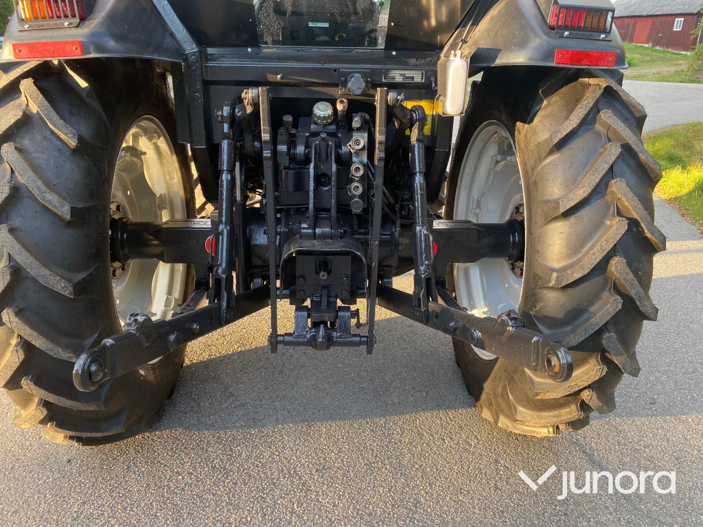 Valtra valmet A95 2003 fullt skogsutrustad - Traktor: slika 5 Valtra valmet A95 2003 fullt skogsutrustad - Traktor: slika 5