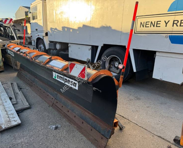 Giletta  - Raonik za sneg: slika 3 Giletta  - Raonik za sneg: slika 3