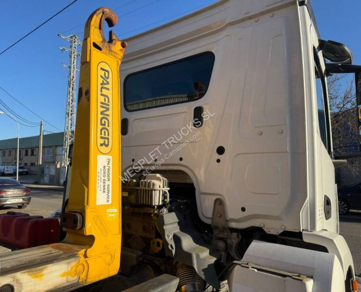 Mercedes Antos 1843 - Kamion sa hidrauličnom kukom: slika 4 Mercedes Antos 1843 - Kamion sa hidrauličnom kukom: slika 4
