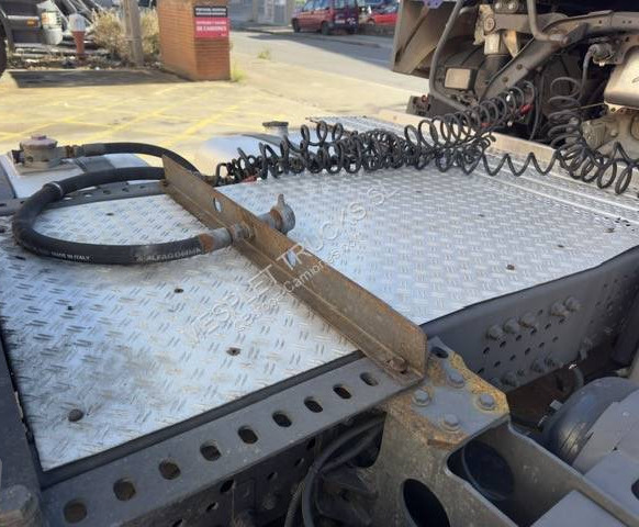 Mercedes Actros 1845 LS - Tegljač: slika 5 Mercedes Actros 1845 LS - Tegljač: slika 5