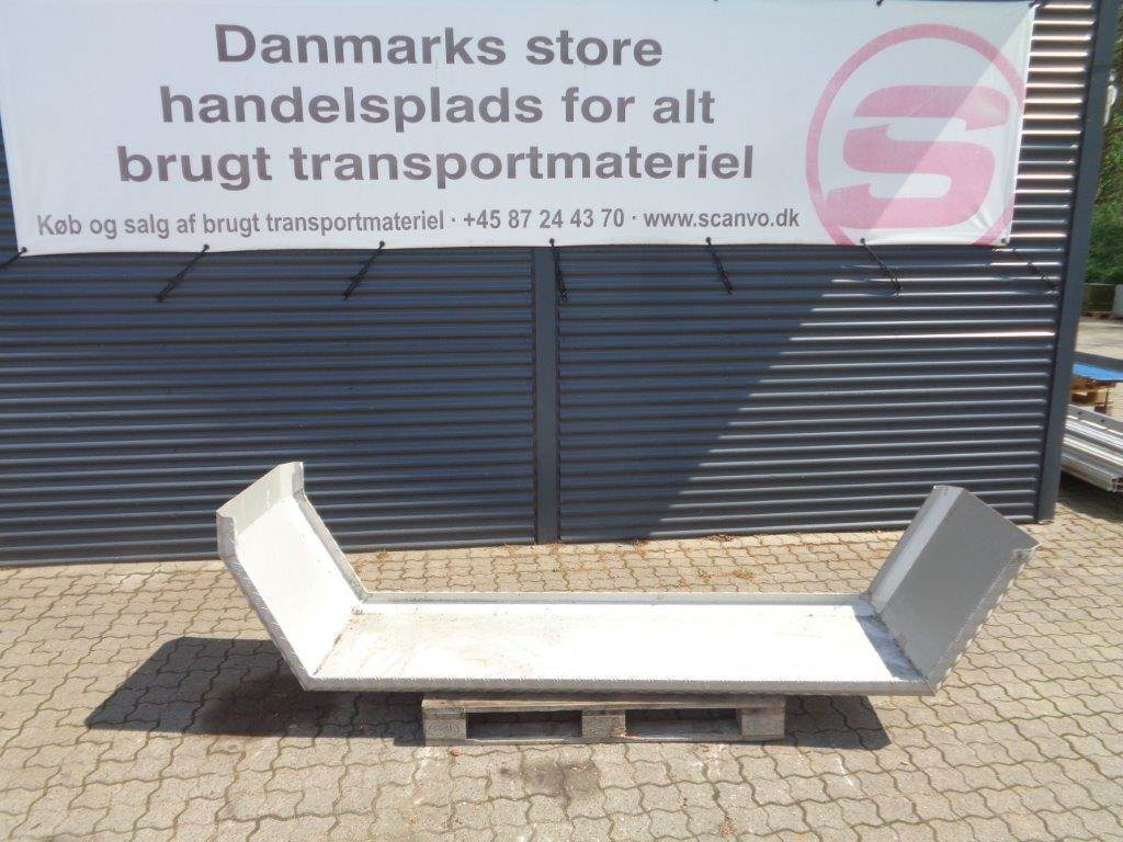 1 stk alu dørk hel bagskærm - Blatobran za Kamion: slika 1 1 stk alu dørk hel bagskærm - Blatobran za Kamion: slika 1