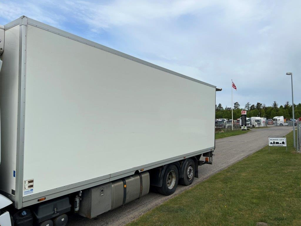 8,4 mtr glasfiber kasse - Xarios 500 - Promenjivo telo - sanduk: slika 2 8,4 mtr glasfiber kasse - Xarios 500 - Promenjivo telo - sanduk: slika 2