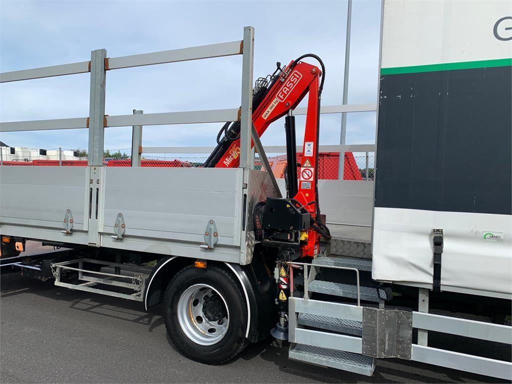 DAF LF210 4x2 FA - Kamion sa dizalicom: slika 3 DAF LF210 4x2 FA - Kamion sa dizalicom: slika 3