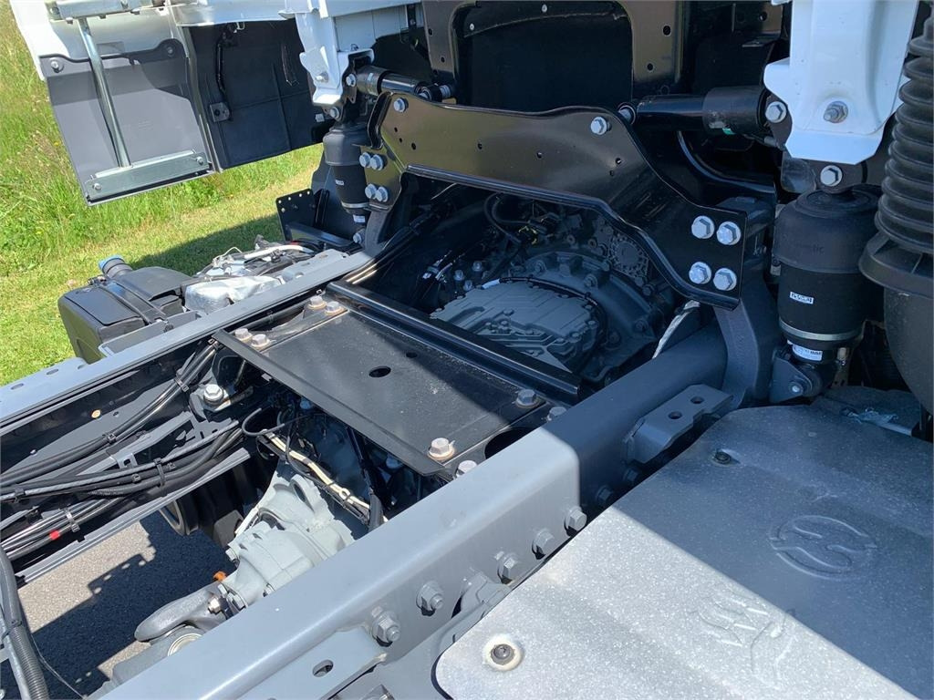 DAF XF 430 FAW 8x4*4 Tridem - Kamion za utovaranje kontejnera: slika 5 DAF XF 430 FAW 8x4*4 Tridem - Kamion za utovaranje kontejnera: slika 5