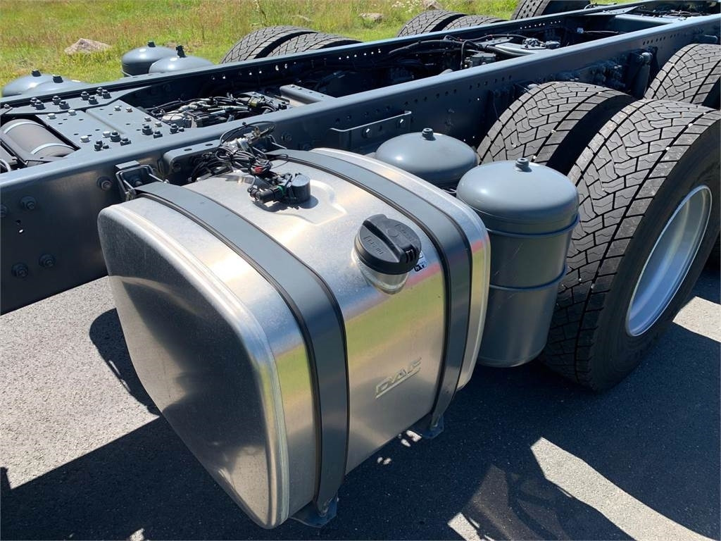 Kamion za utovaranje kontejnera DAF XF 430 FAW 8x4*4 Tridem: slika 8